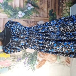 👕 Ana & Rose Floral Dress